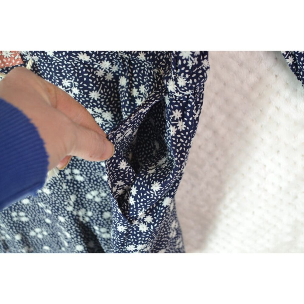 Ellison Women's Large Blue Floral 3/4 Sleeve One Piece Romper - Picture 4 of 13